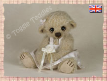 Rosey lives in United Kingdom - Click the picture to see more of Rosey!